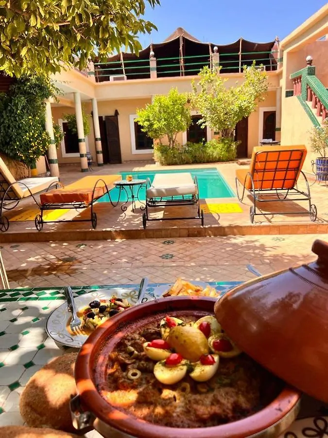 فندق Riad Rime Garden Marrakech Lagouassem